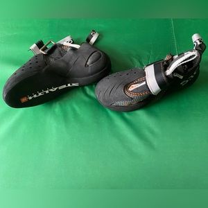 Five Ten Team 5.10 ™